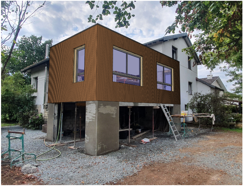 Extension maison avec bois naturel